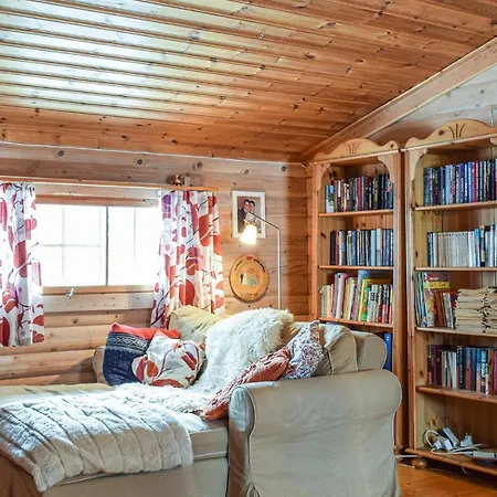 Cozy In With Wifi Holiday home